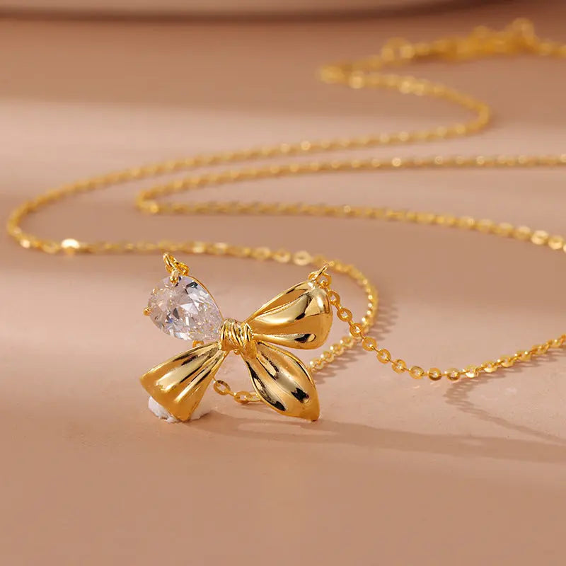 Necklaces Velumi